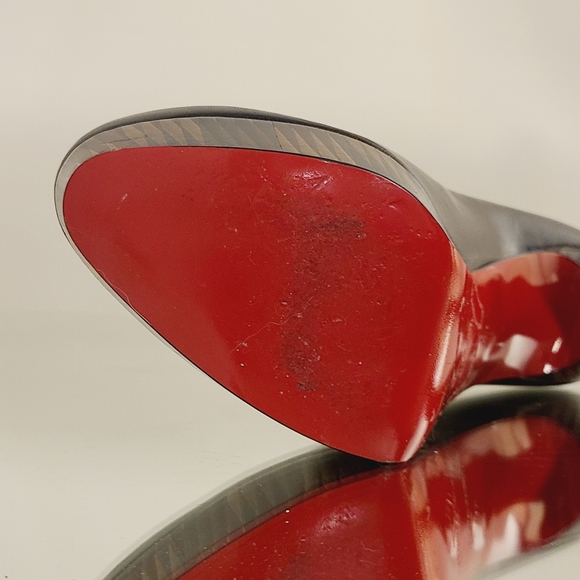 Christian Louboutin Leather Platform Pumps - Picture 11 of 12